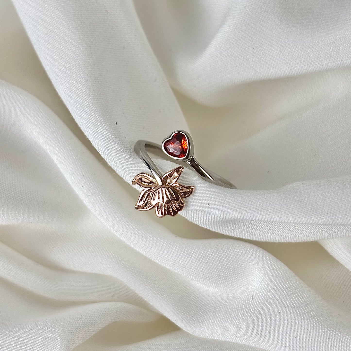 silver flower heart ring