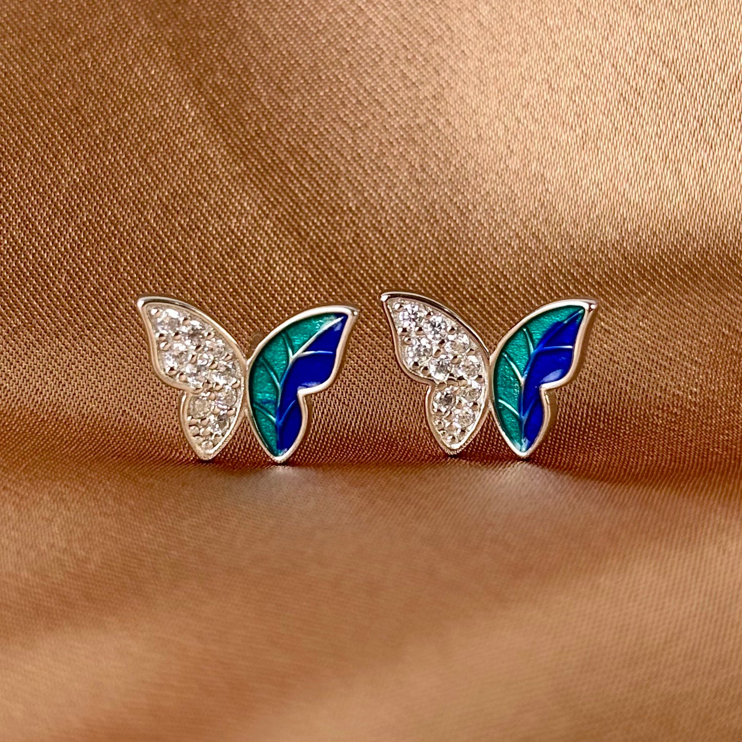 flutter glow wings butterfly earrings
