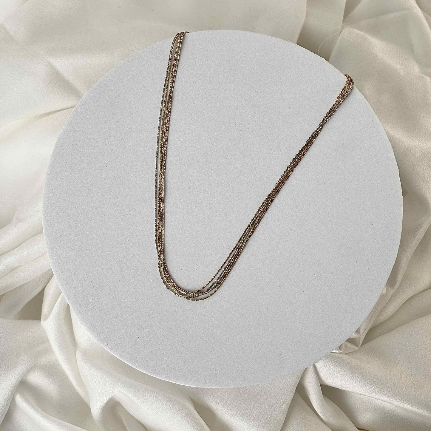 silver 5 line bunch chain with 3 colors