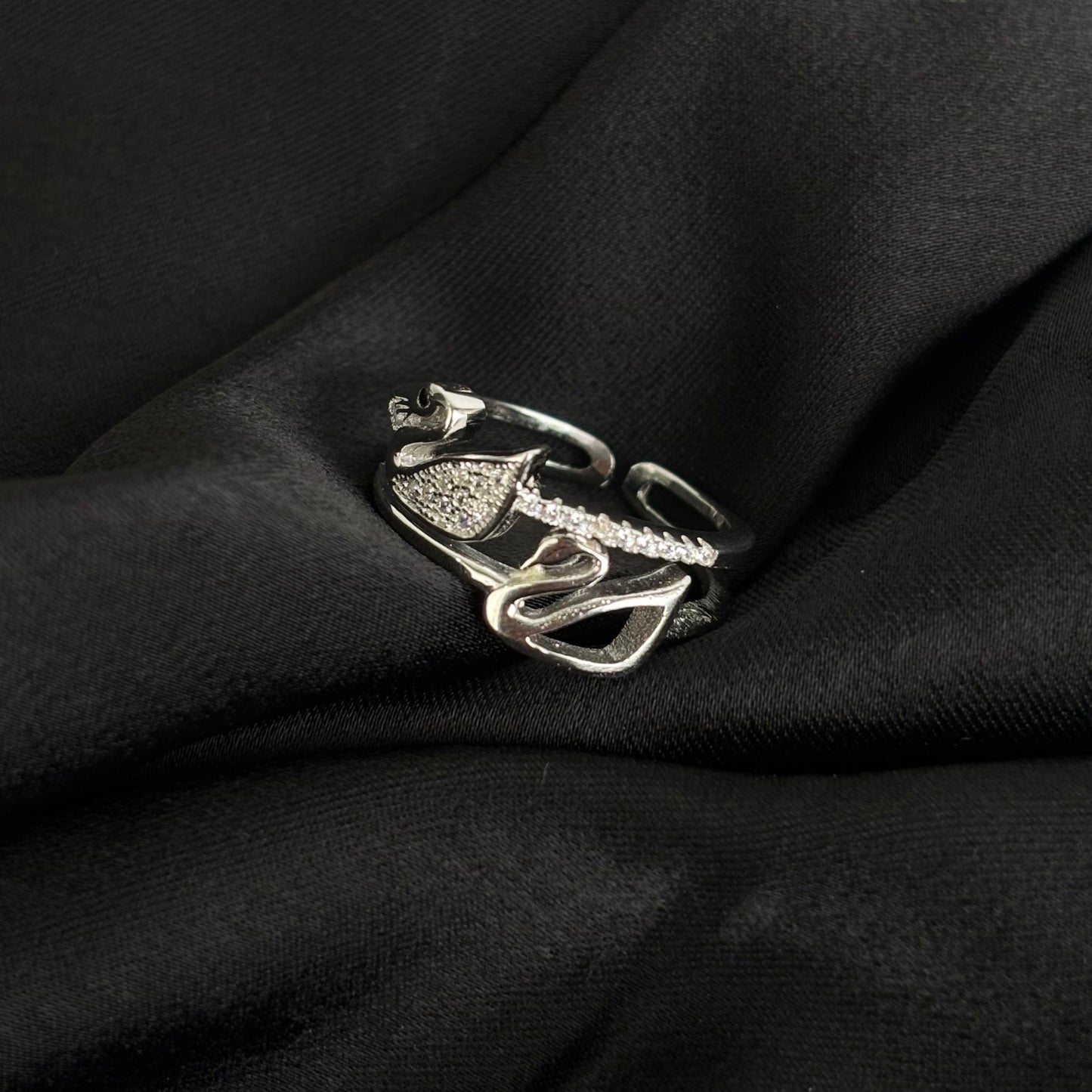 whisper swans ring