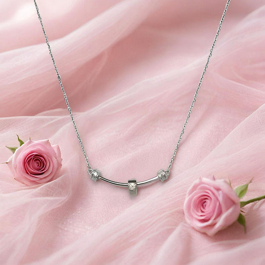Celeste Curve Necklace