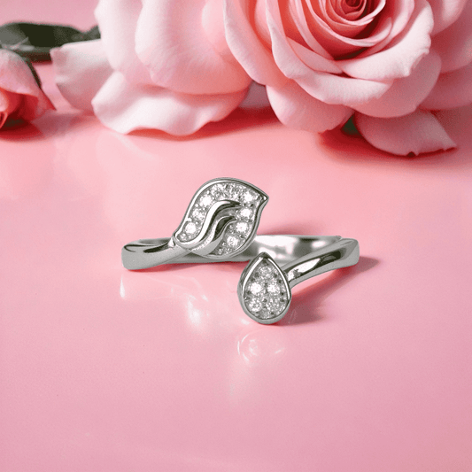 Mystic Leaf Diamond Ring