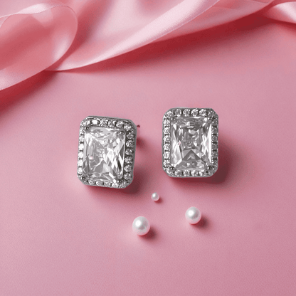 Solitaire Glamour Glow Rectangle Studs