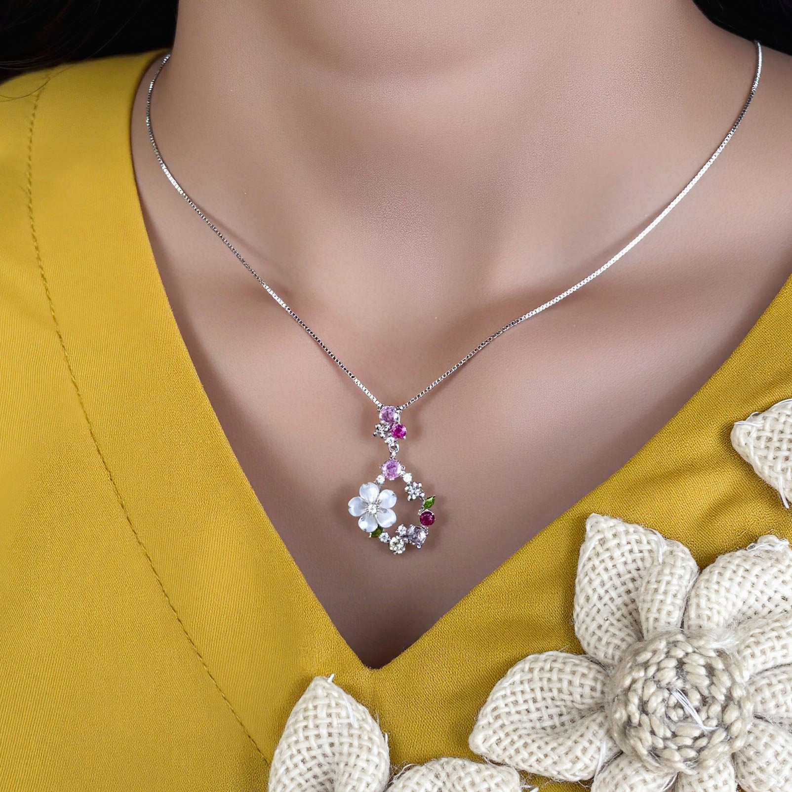 Garland Gem Necklace Set
