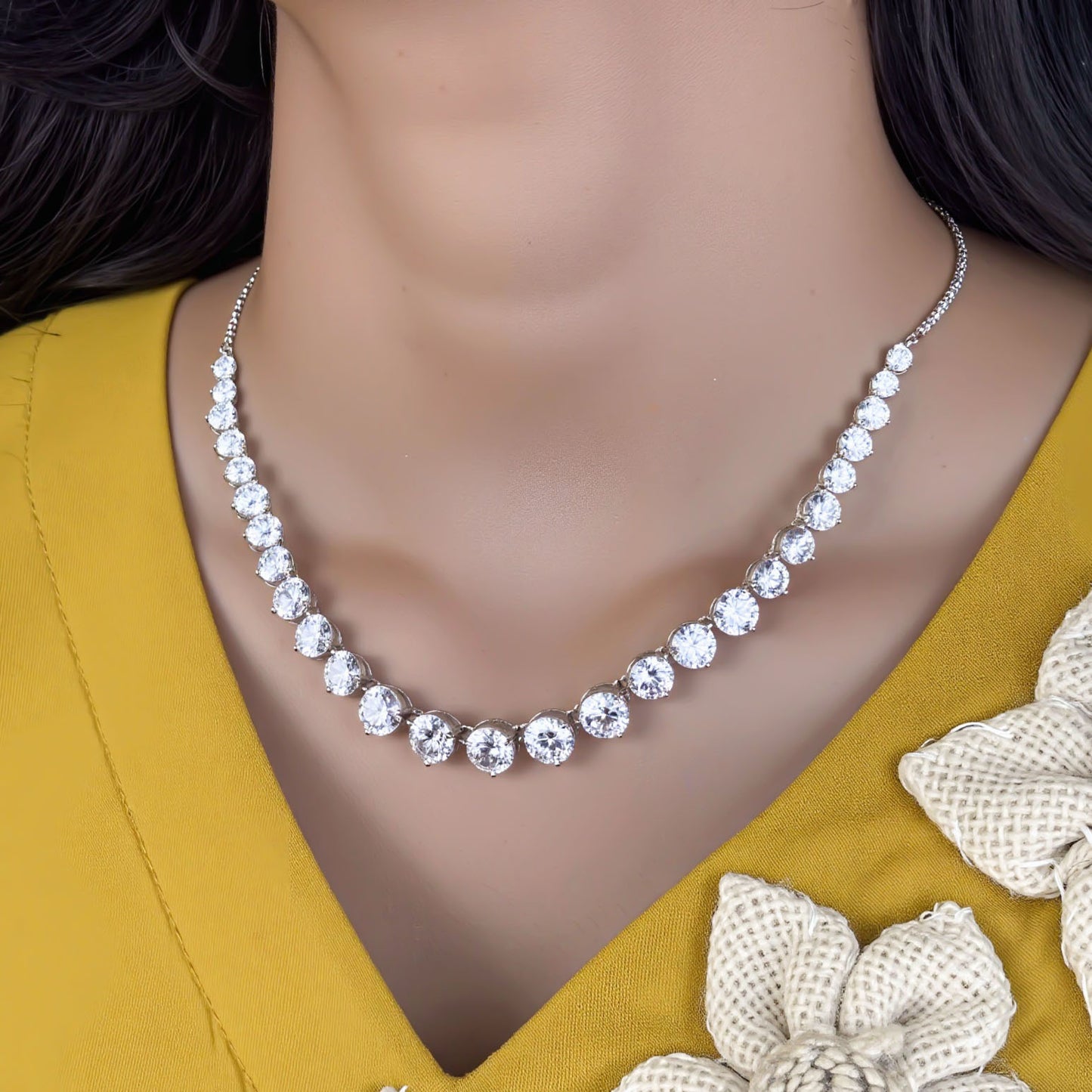 dazzling divinity silver diamond set