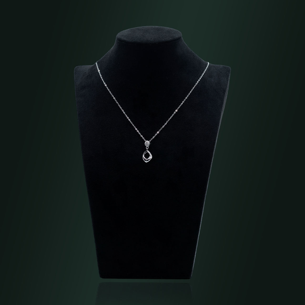 Serene Glow Necklace