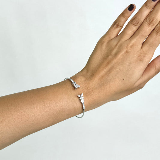 Lumi Butterfly Floral Bracelet