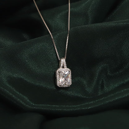 Luxe Radiant Diamond Necklace