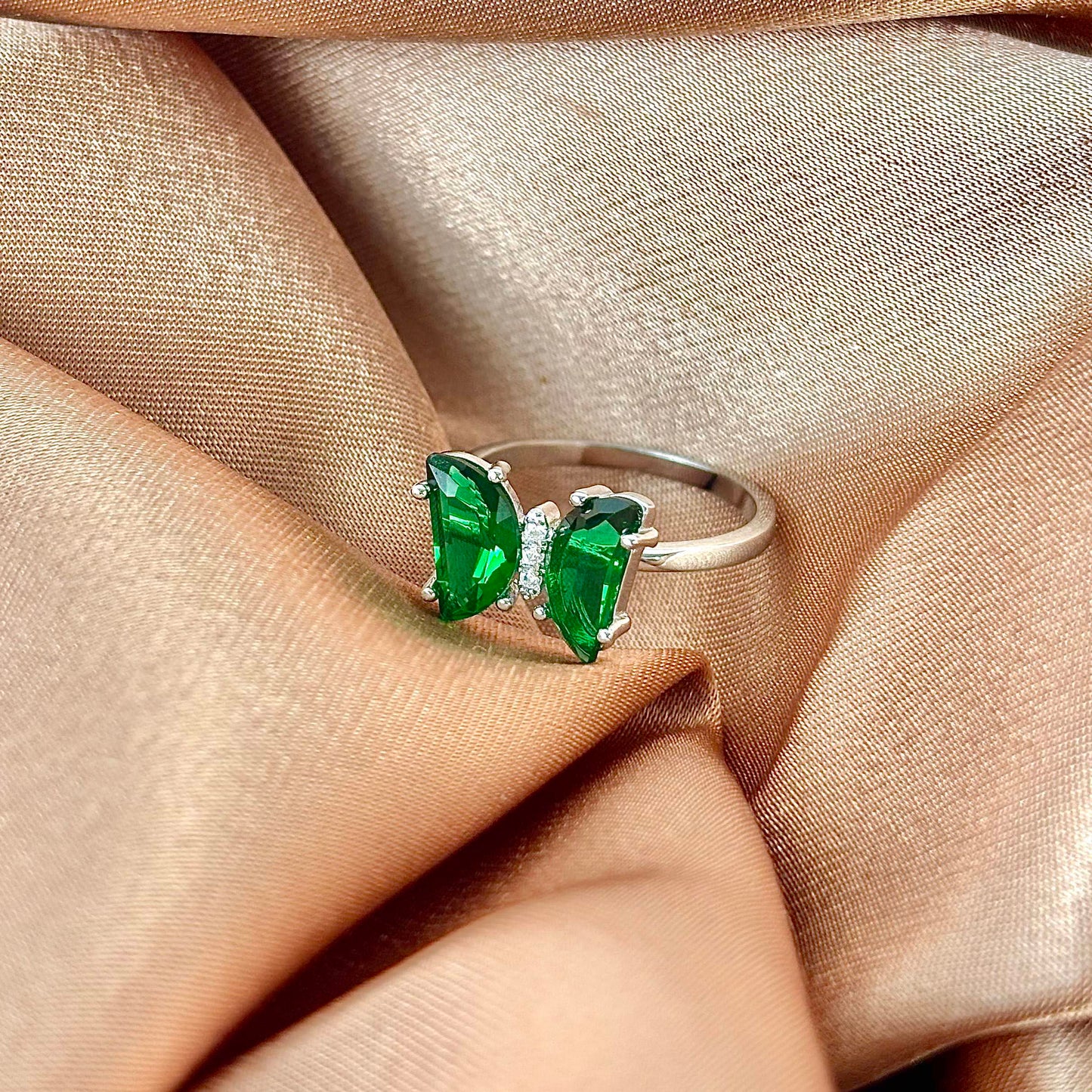 Glacial Green Spark Ring