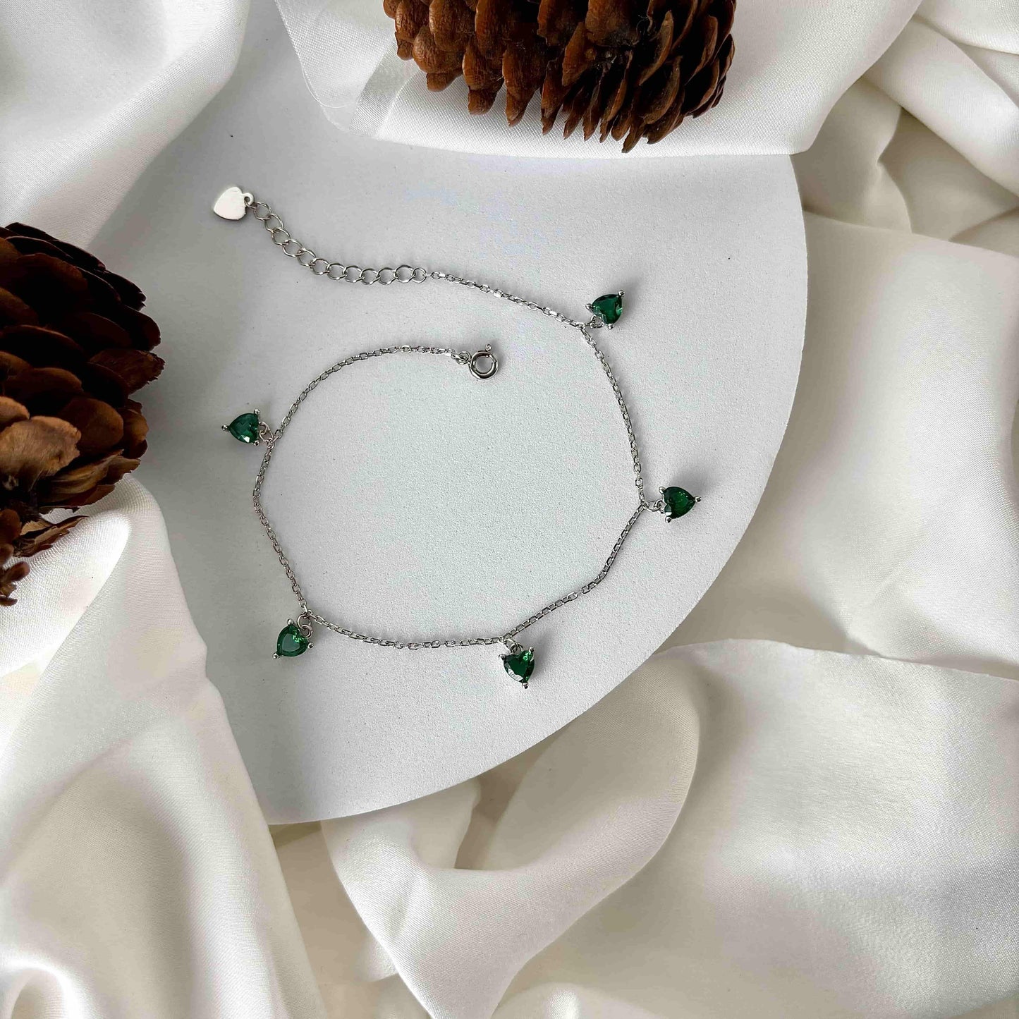Radiant Bliss Green Heart Bracelet