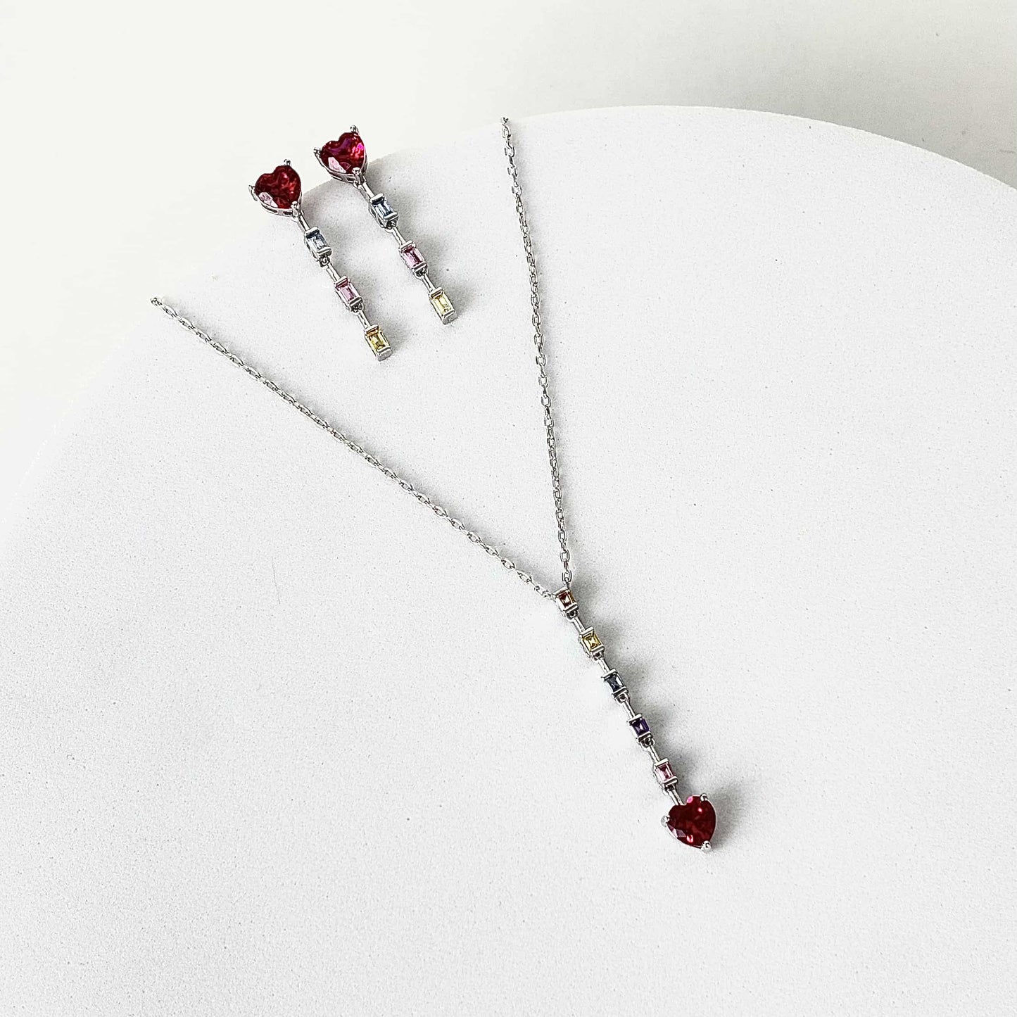 Shimmering Heart Red Diamond Set