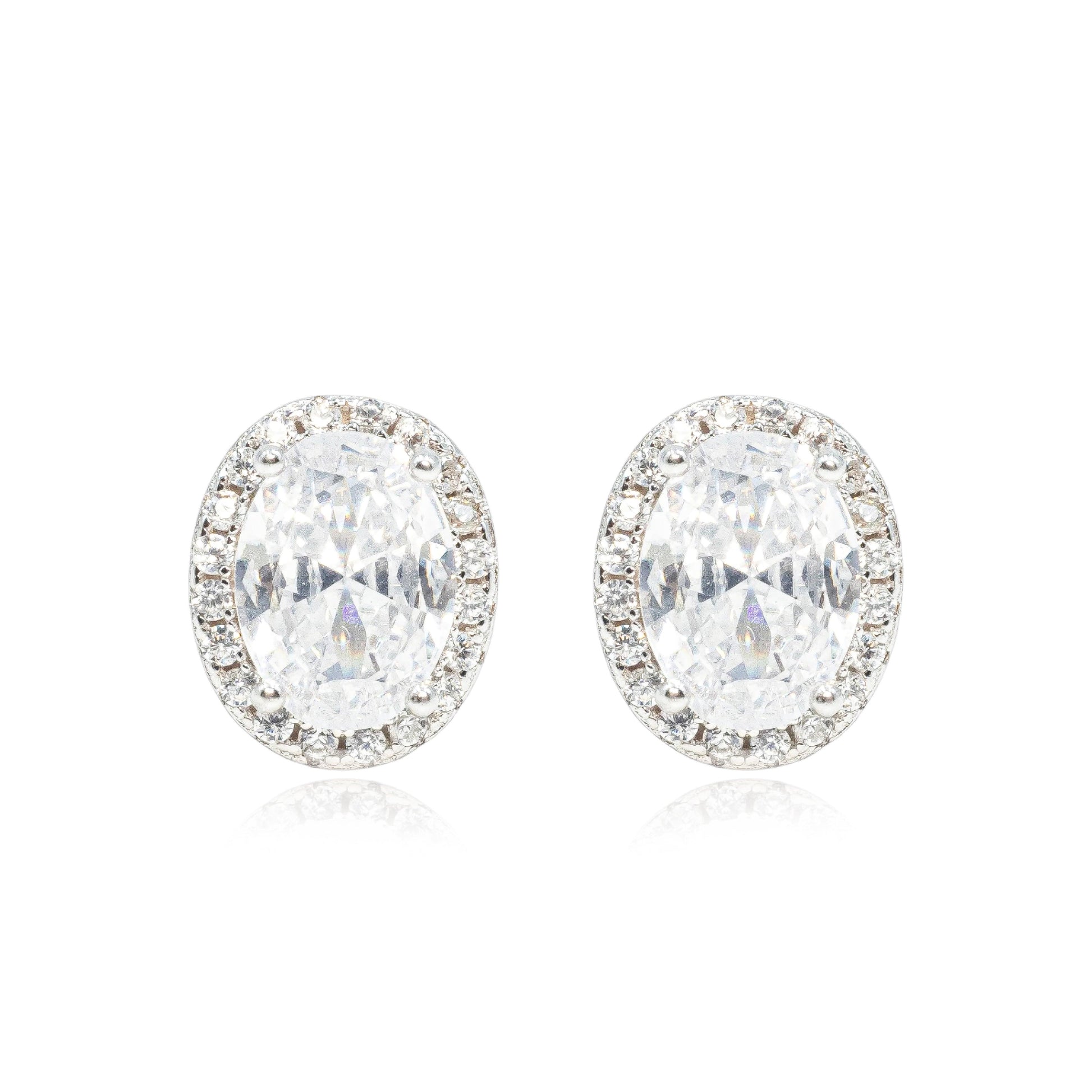Solitaire Glamour Glow Oval Studs - SILTREE
"solitaire diamond oval shape earring "