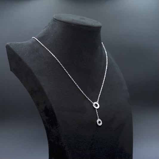 Silver Circle Diamond Pendant With Link Chain