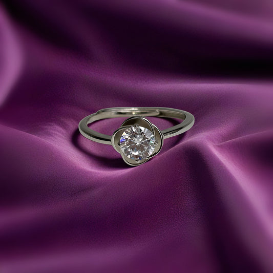 Glimora Diamond Ring